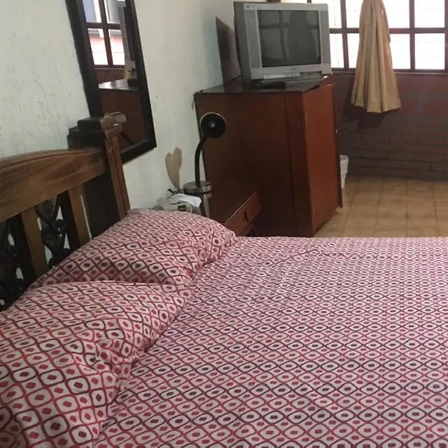 Hermosas habitaciones amobladas en San Joaquin - Medellín 0*,  Colombia